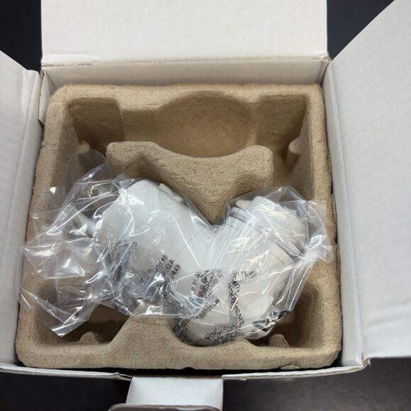 Scentsy Mini Warmer YUKON KING Wax Melt Plug In New Open Box - Picture 5 of 7